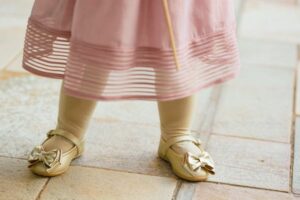 מומחה לנעליים לתינוקות: מתי לרכוש אותם?