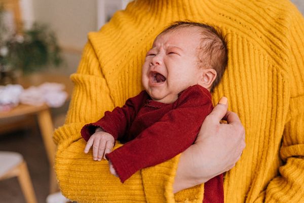  מומחה לבכי תינוקות: טיפים, טכניקות ומדריכים