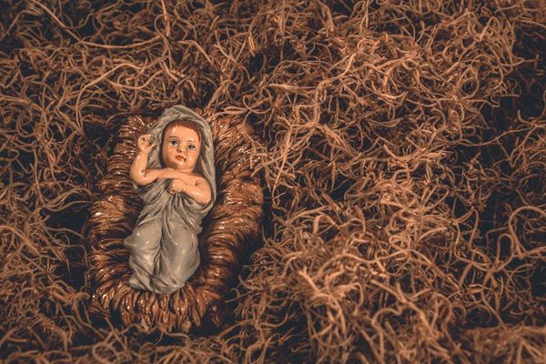 Jeswin Thomas באתר PEXELS דינמיקת הלידה: מה גורם לתהליך להתחיל?